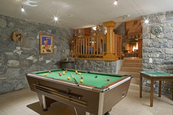 Chalet-Hôtel Alpage&SPA Vars  Buitenkant foto