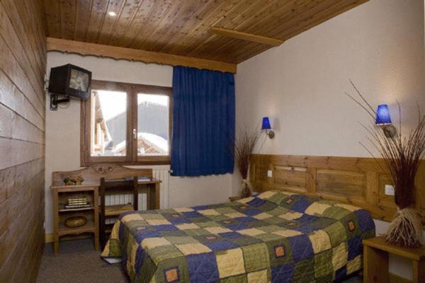Chalet-Hôtel Alpage&SPA Vars  Buitenkant foto