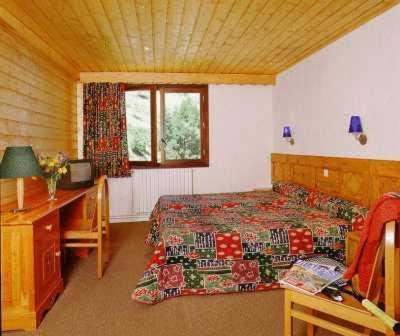 Chalet-Hôtel Alpage&SPA Vars  Buitenkant foto